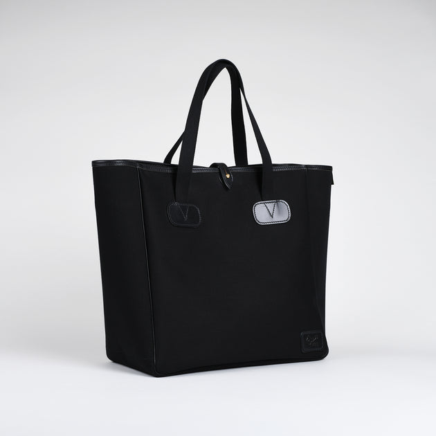 Classic Tote - Black