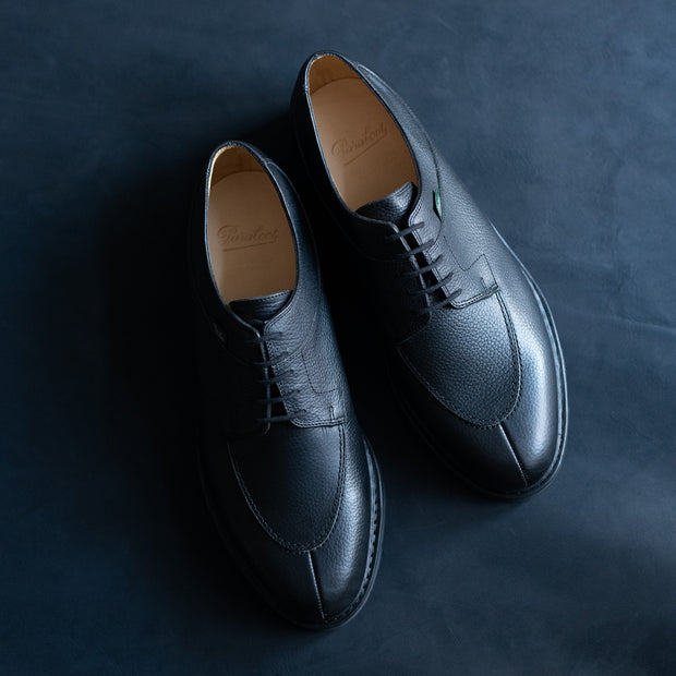 Avignon Split-toe Derby in Black Grain